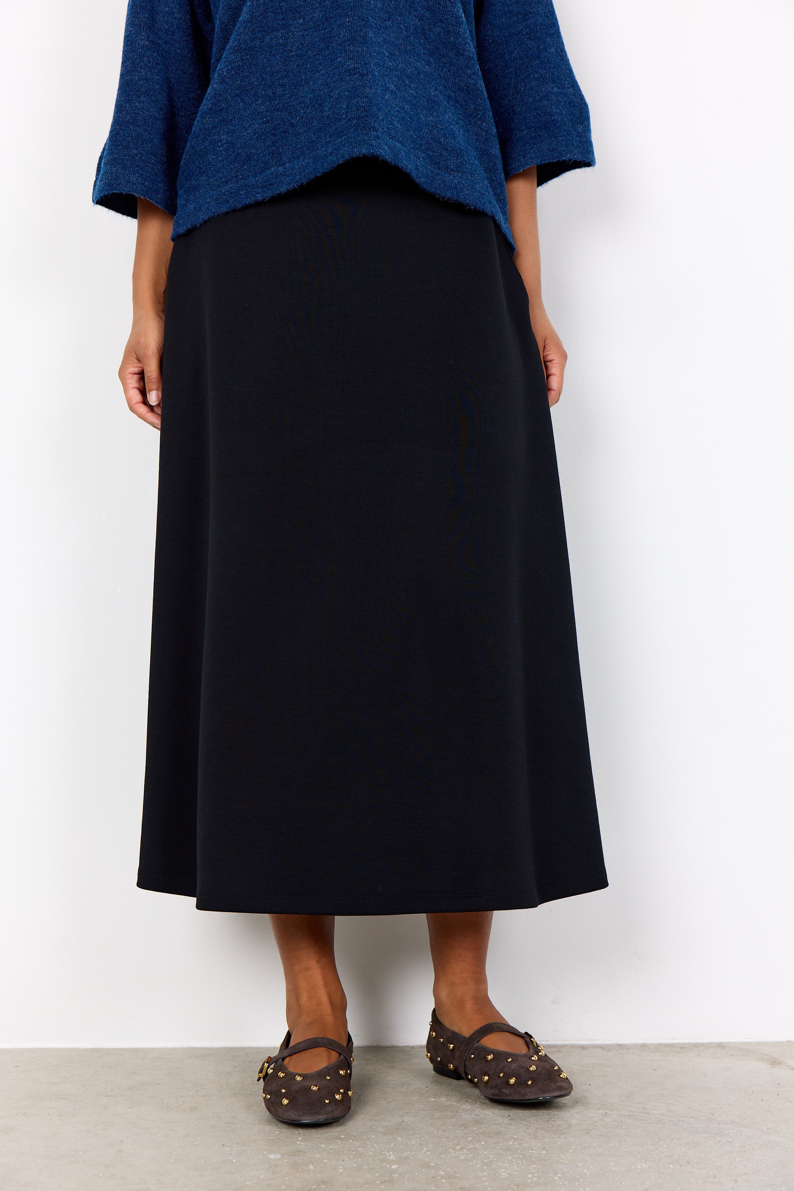 SOYA CONCEPT BANU FLOWY MIDI SKIRT